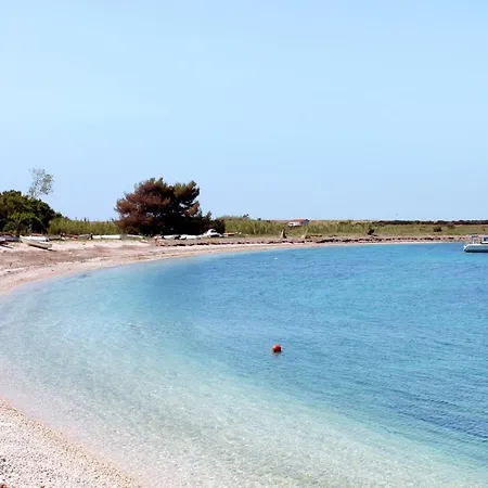 Apartment By The Sea Unesic - Unije, Losinj - 8044 Unije
